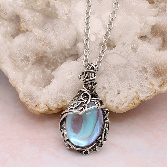 Dreamy Drop Silver Stone Ivy Necklace