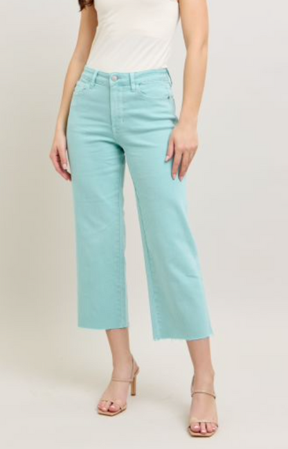 Sky Blue Crop Judy Blue Jeans