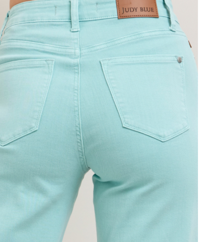 Sky Blue Crop Judy Blue Jeans